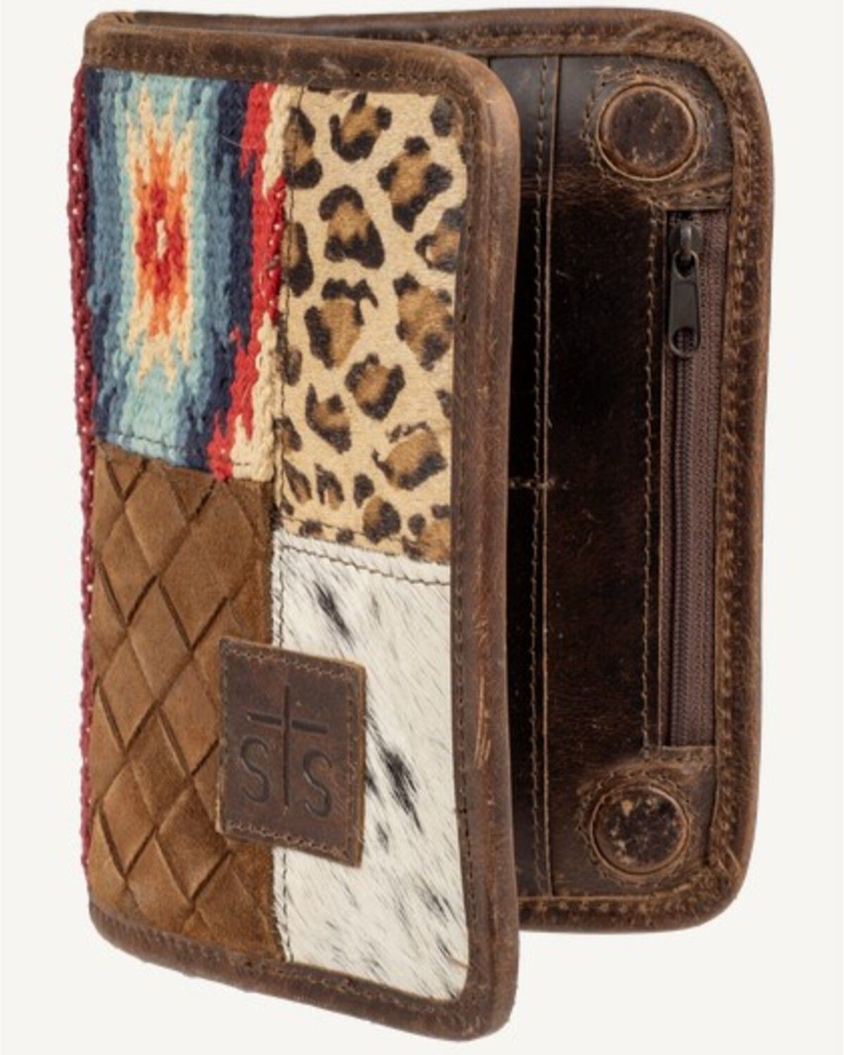 Chaynee Mtn Magnetic Wallet