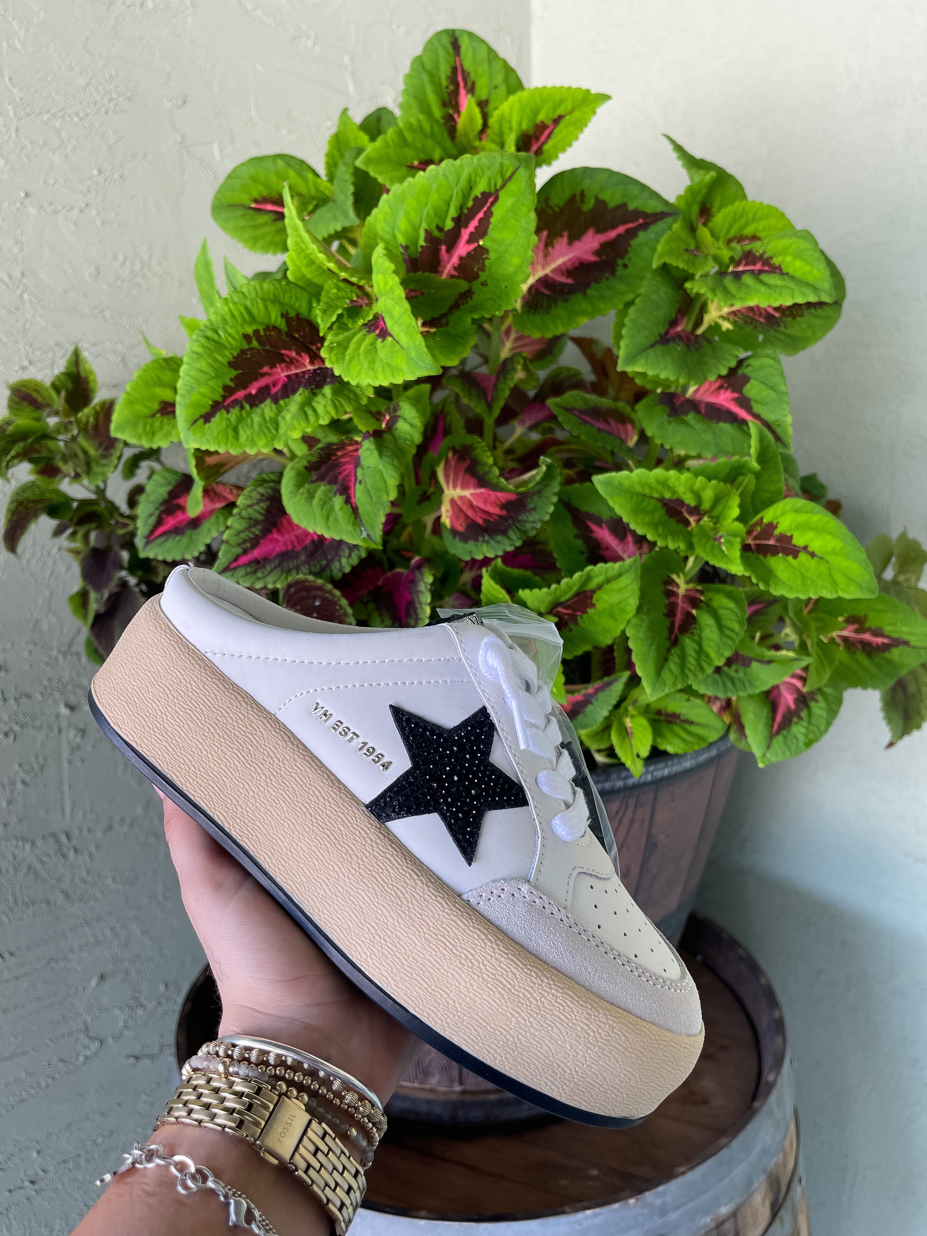 Val 1 Open Back Sneaker