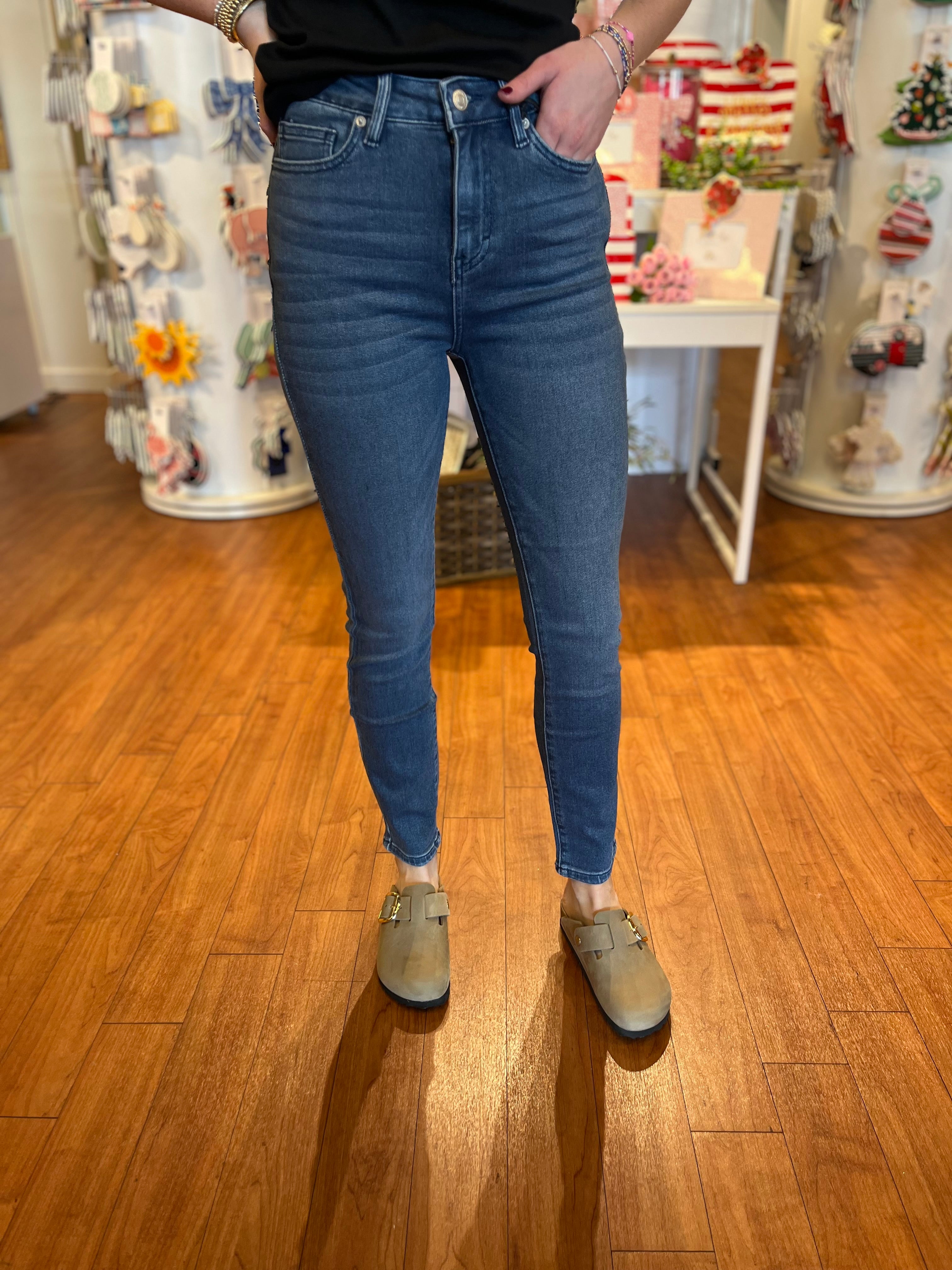 East Skinny Jean - Ocean Medium Blue