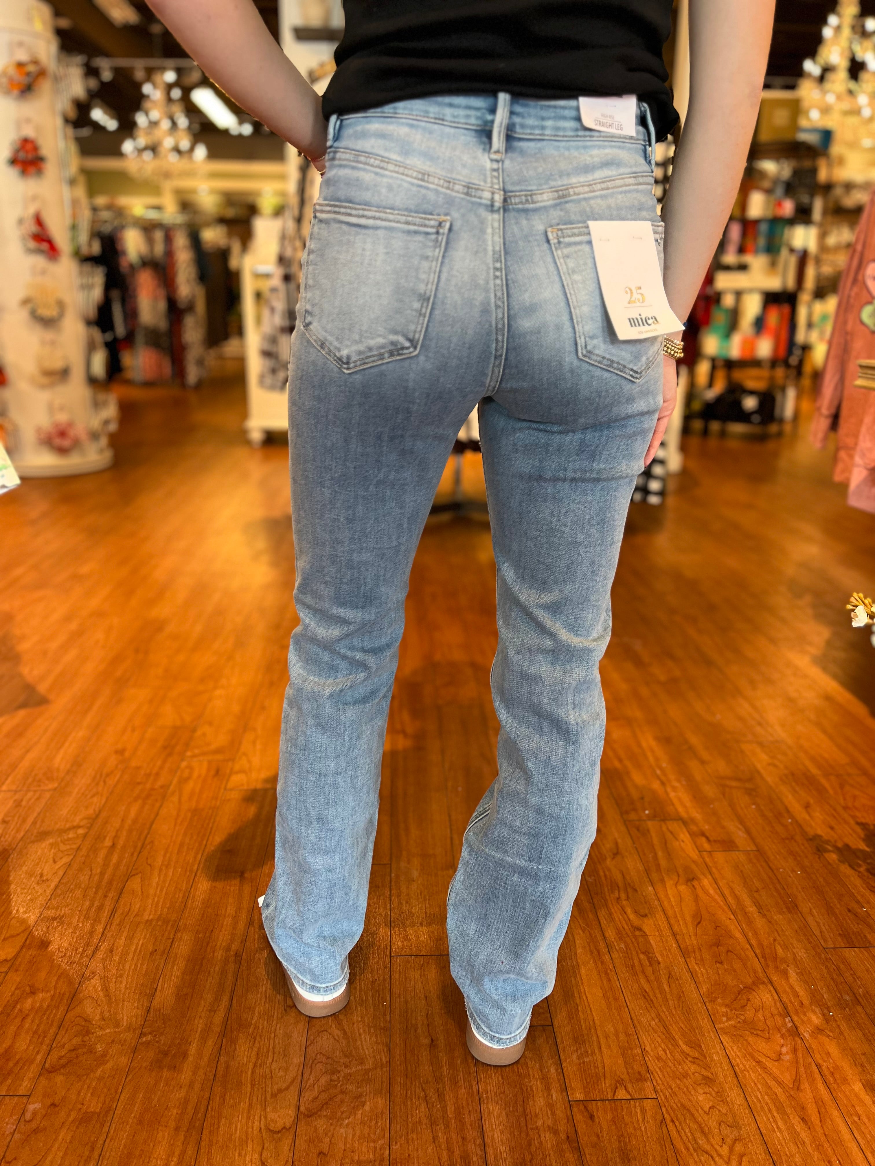 High Rise Straight - Mutted Indigo