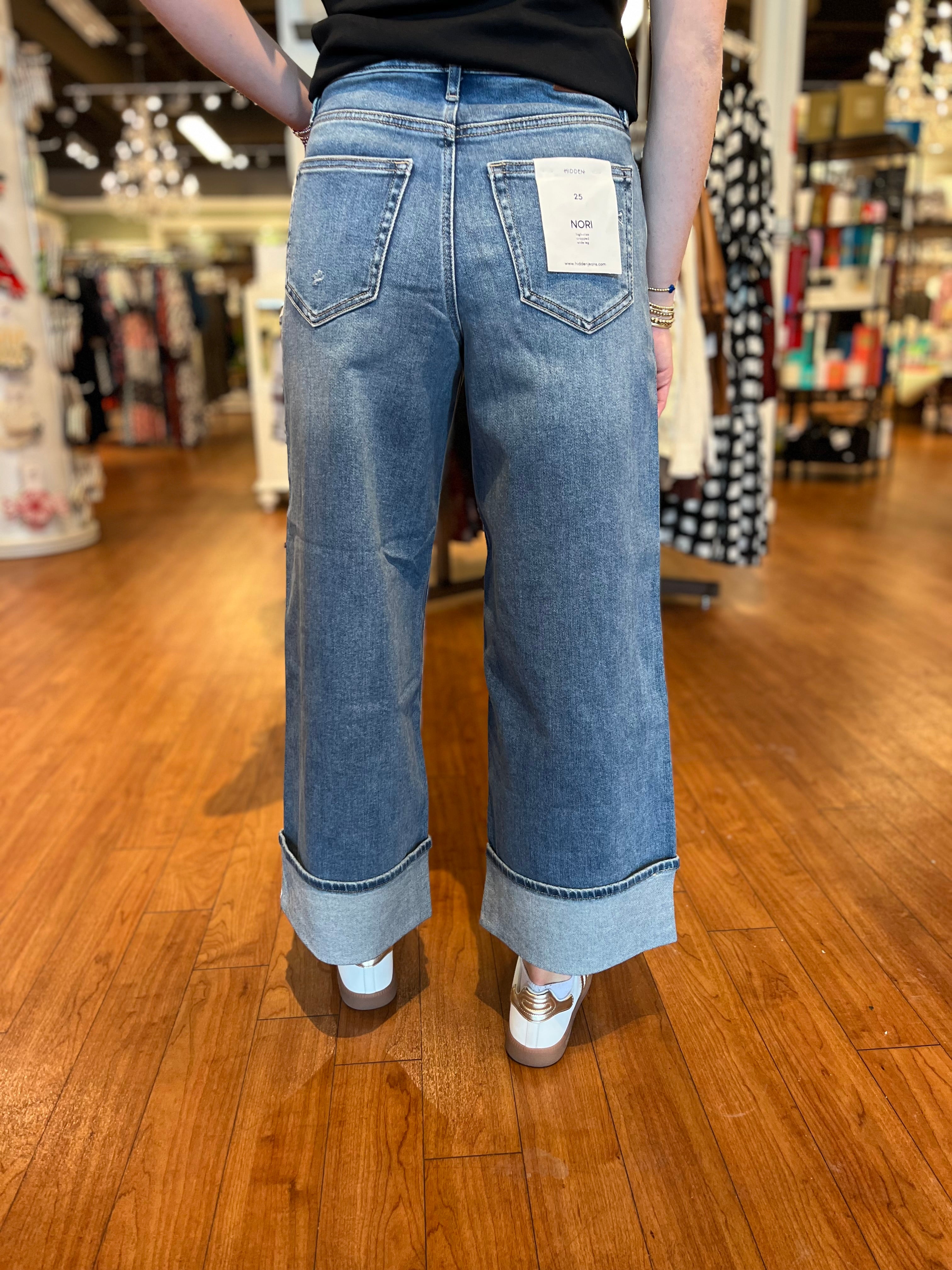 Nori Cuffed Hem - Medium Dark