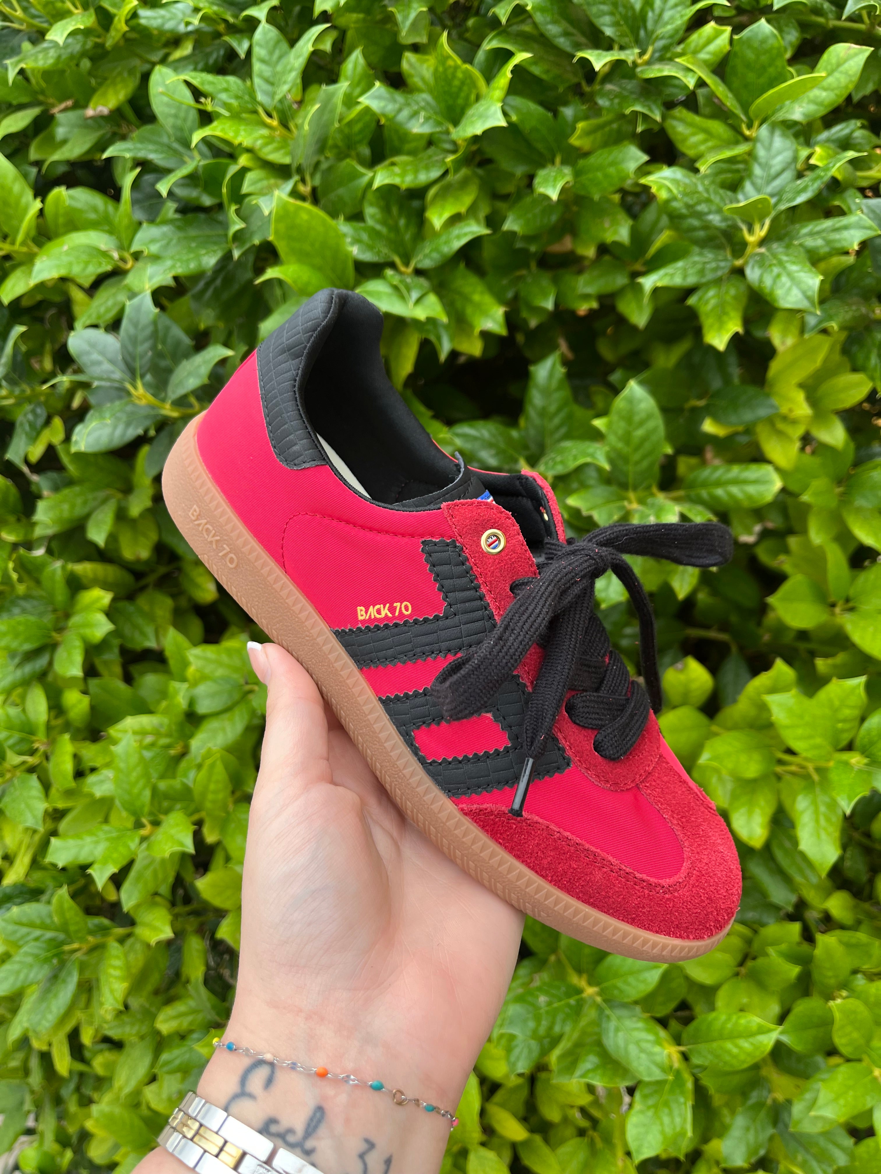 Back 70 - Ghost - Red/Black