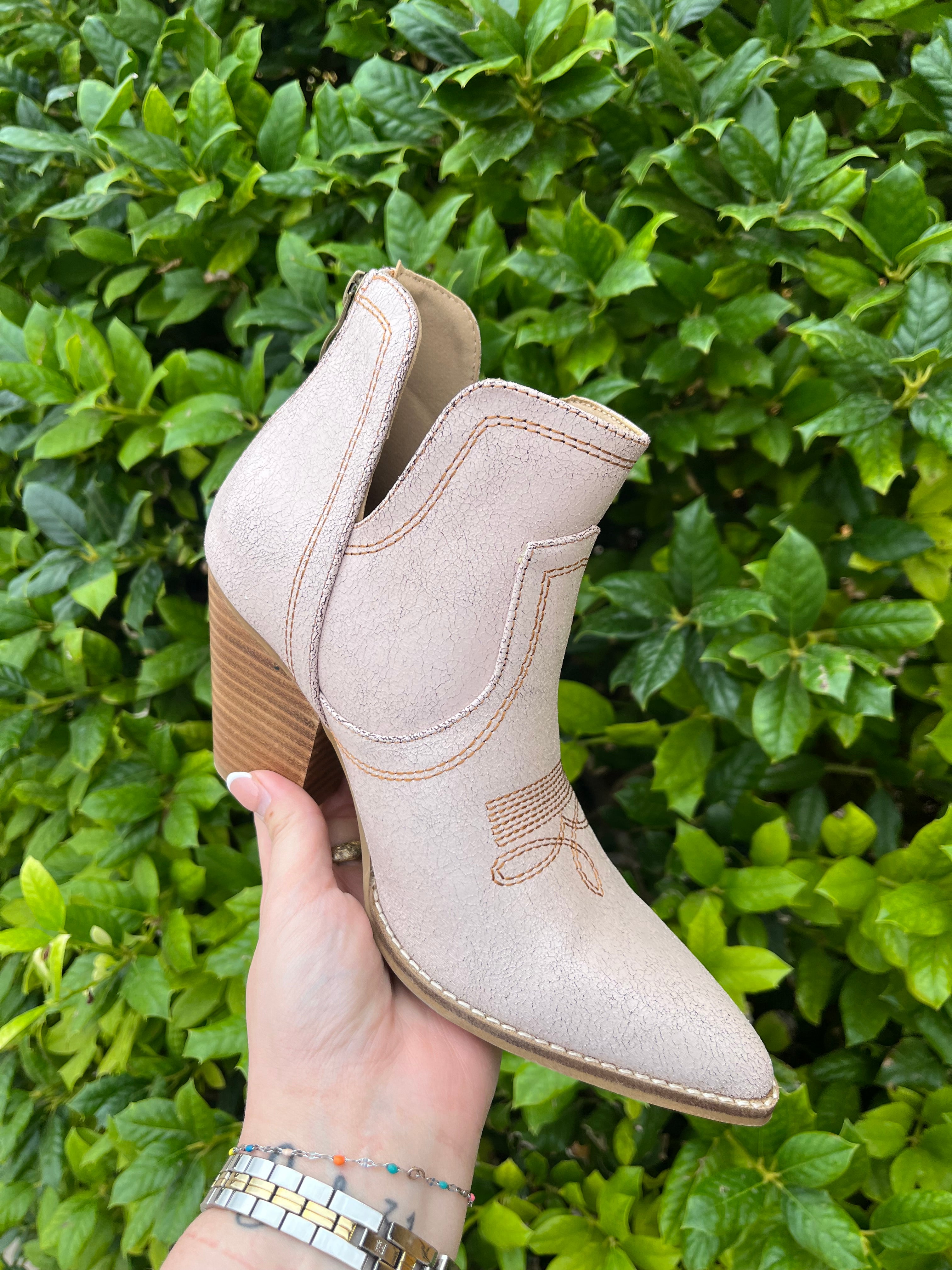 Cream Crackle Boot