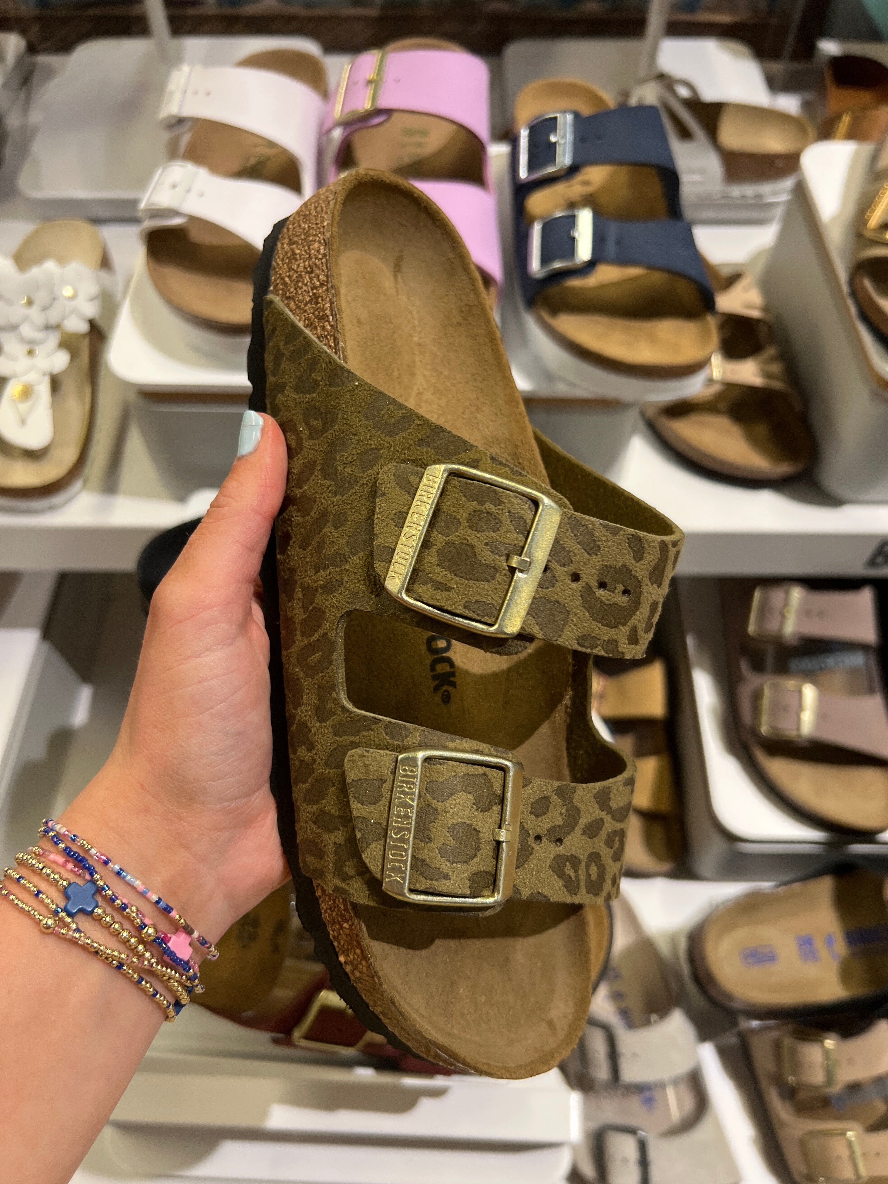 Arizona Synthetic Leo Khaki