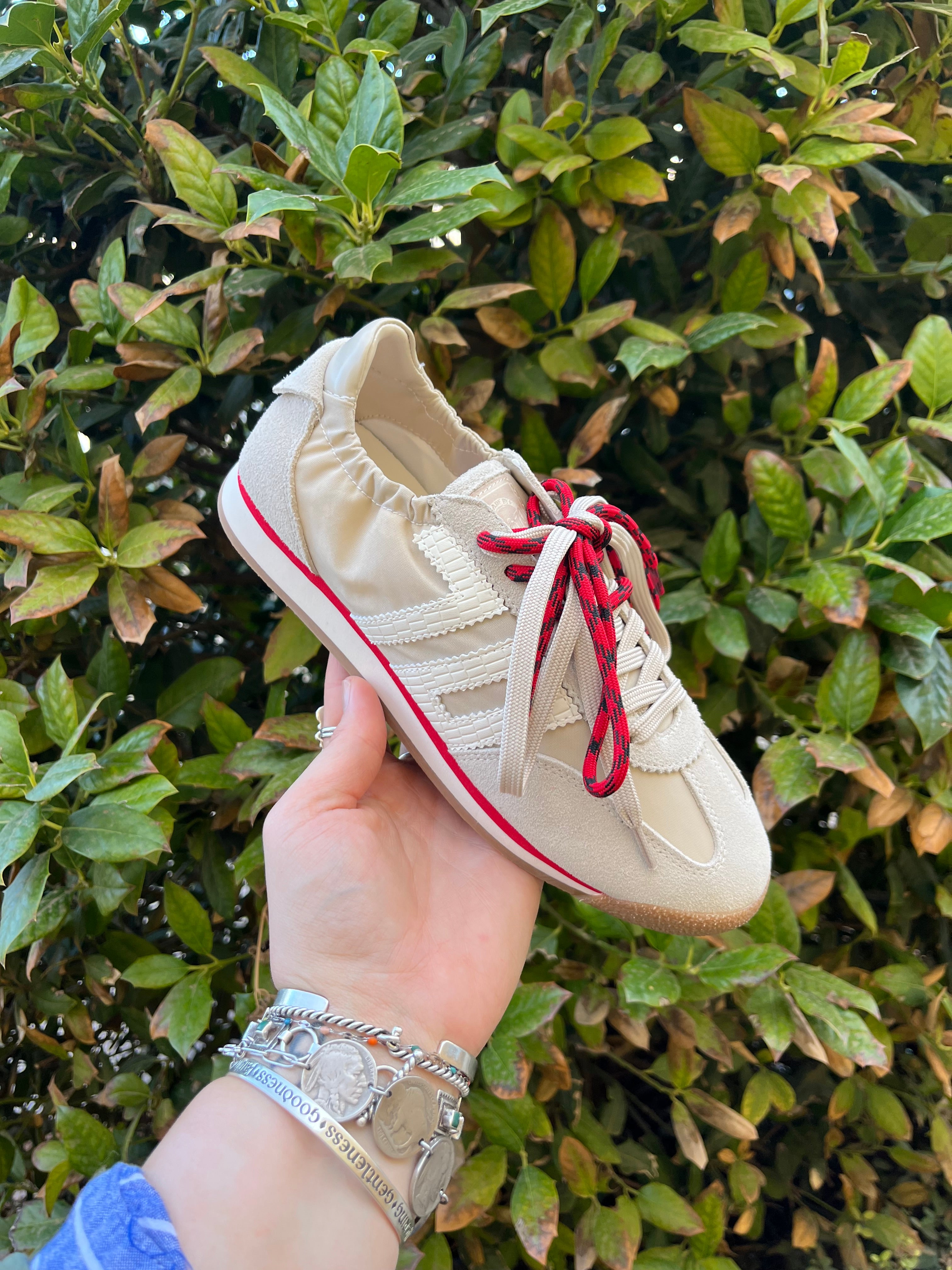 Back 70 - Rocket - Sand