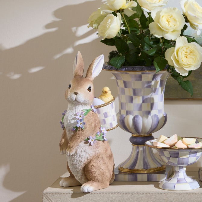 Pansy Party Bunny with Pack