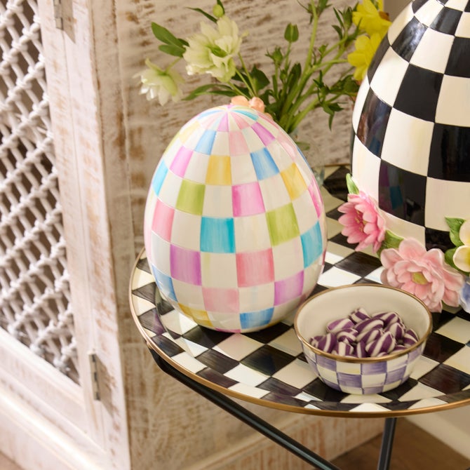 Frolic Spring multi check mediumDecorative Egg