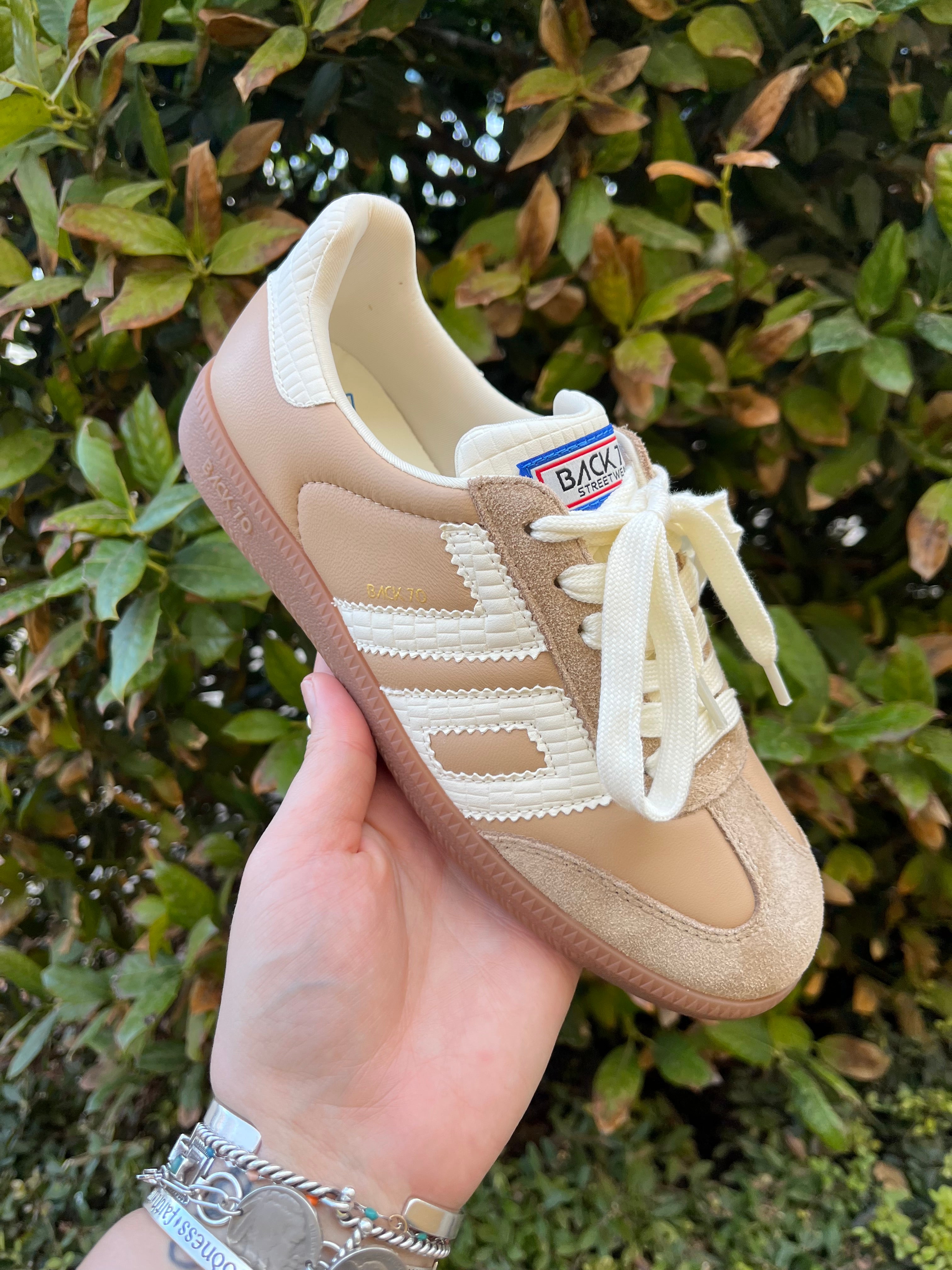 Back 70 - Cloud NC - Sand Milk