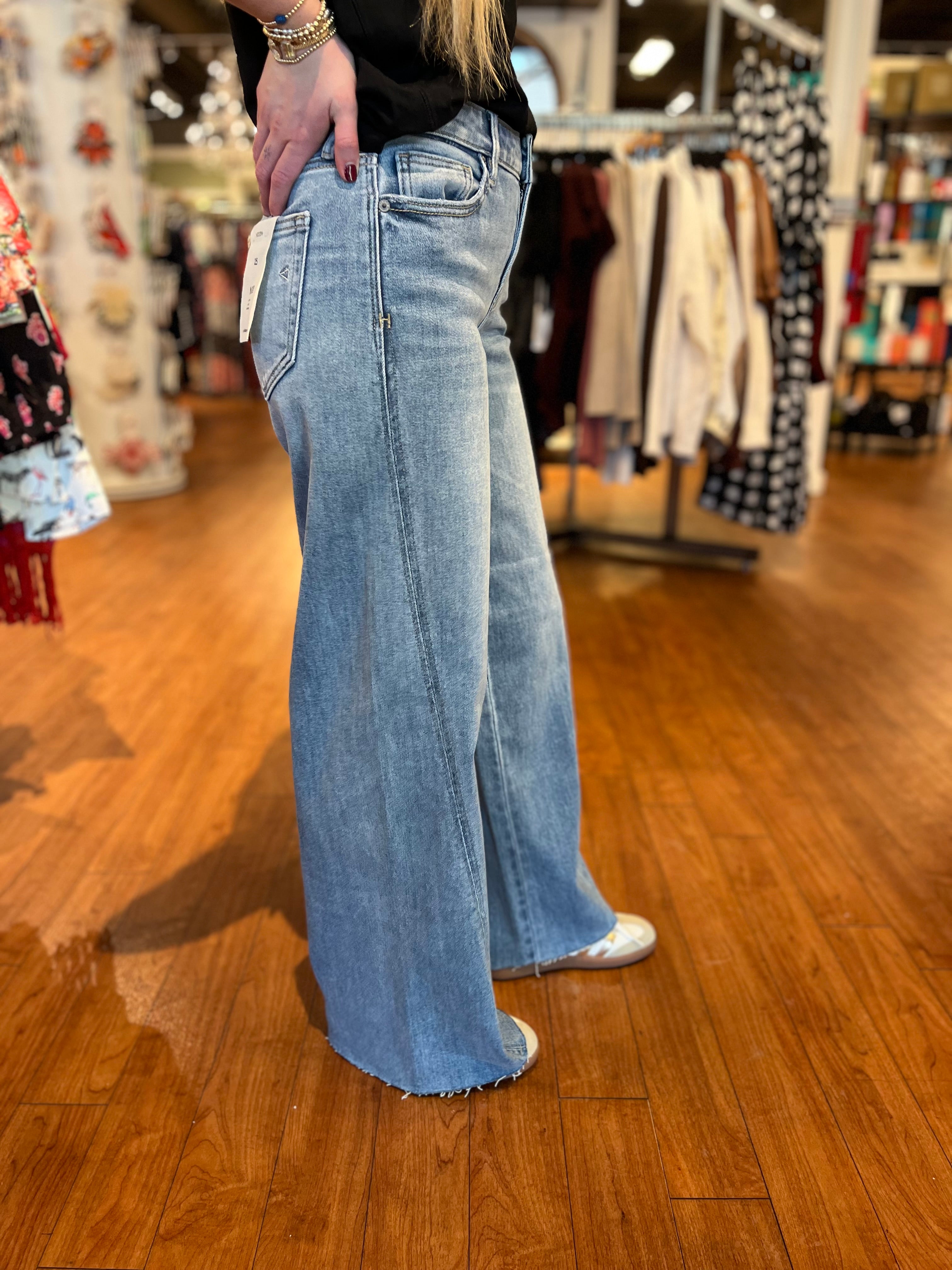 Nori Extra Wide Leg - Medium Light