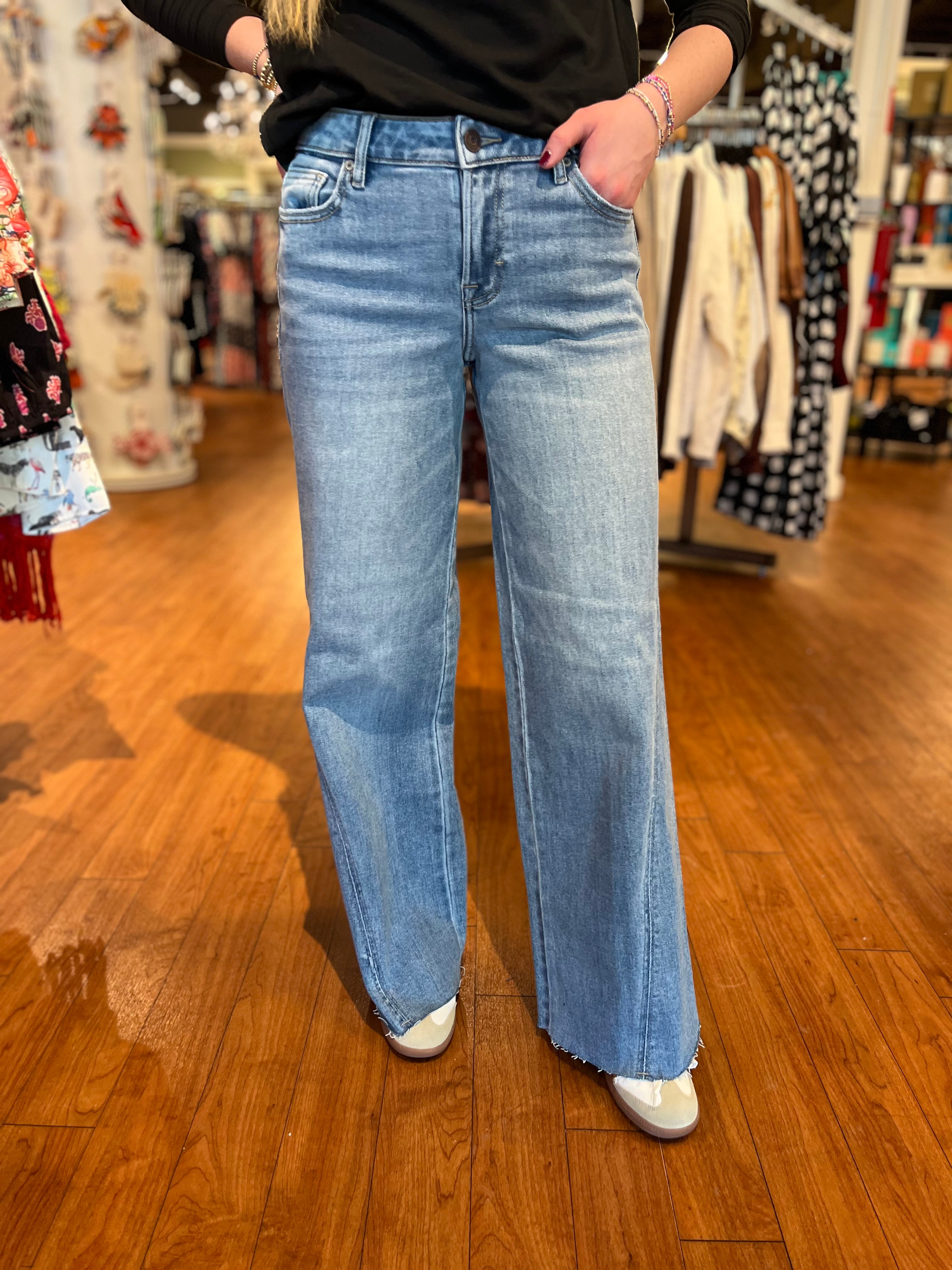 Nori Extra Wide Leg - Medium Light