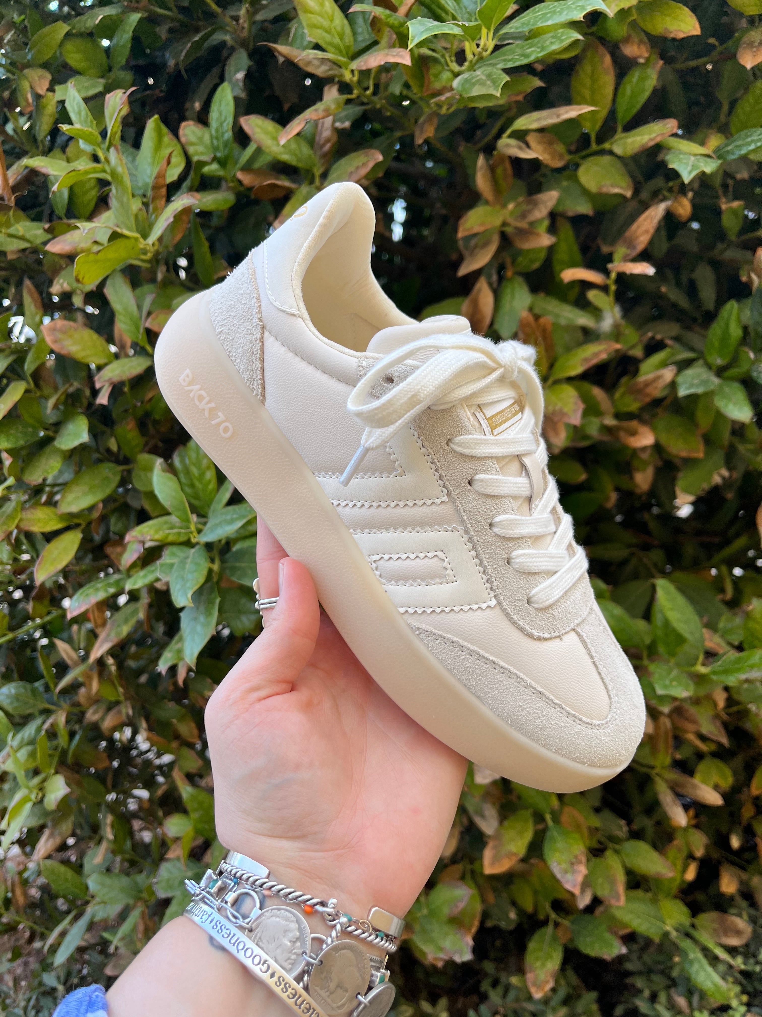 Back 70 - Brooklyn L26 - Milk