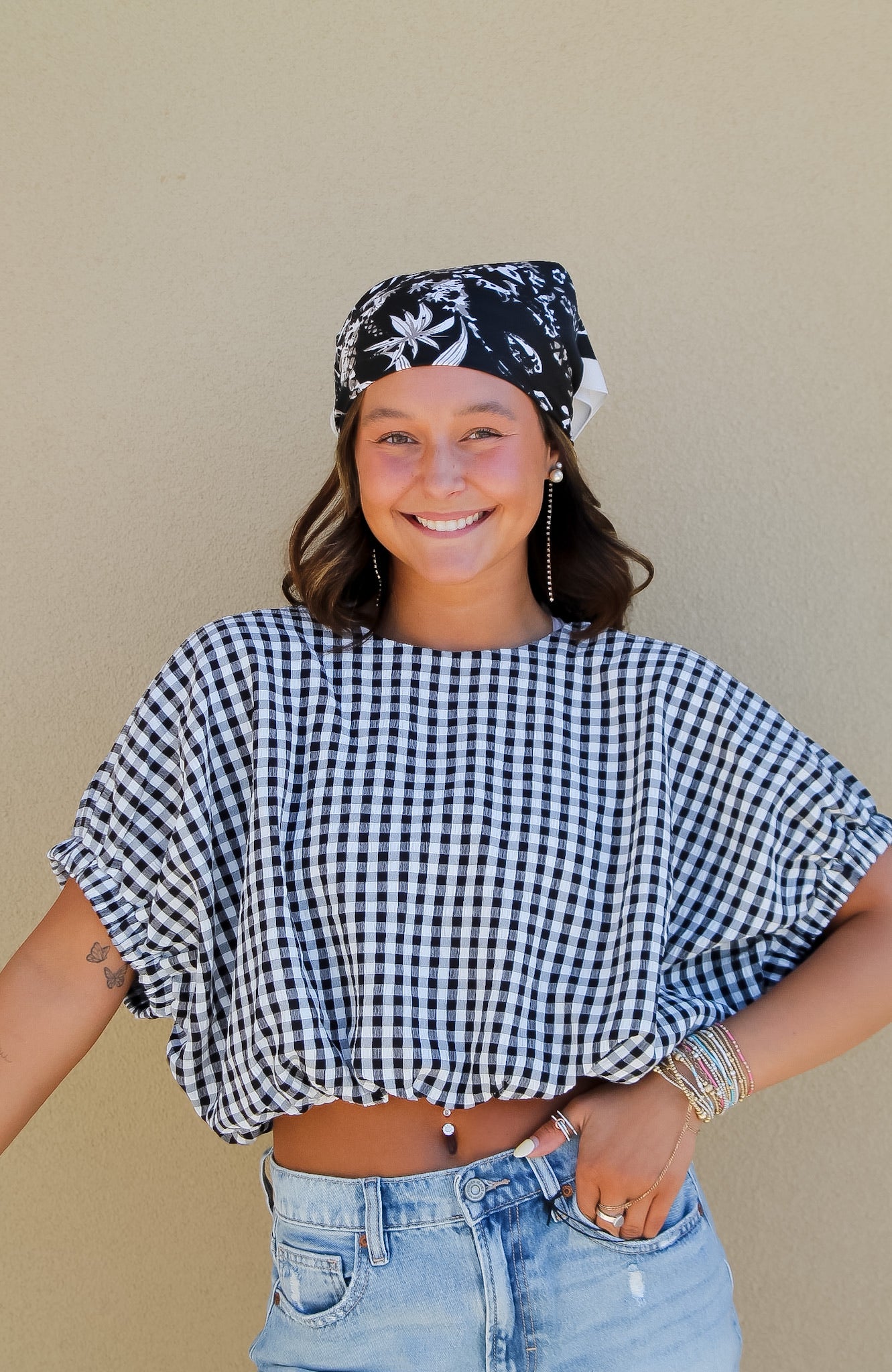Sleevless Gingham Cinched Hem Top