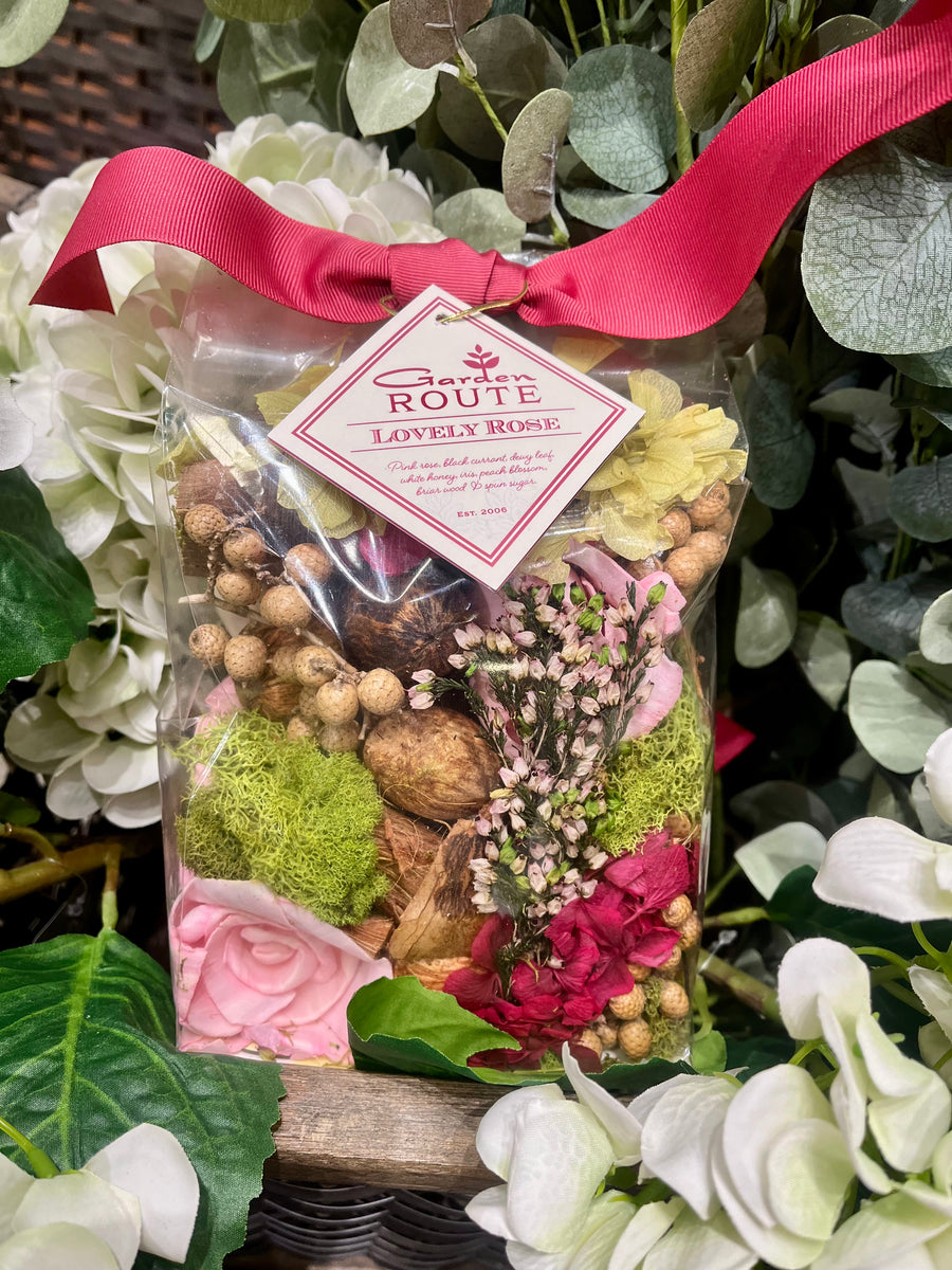 Lovely Rose Potpourri Bucketheads