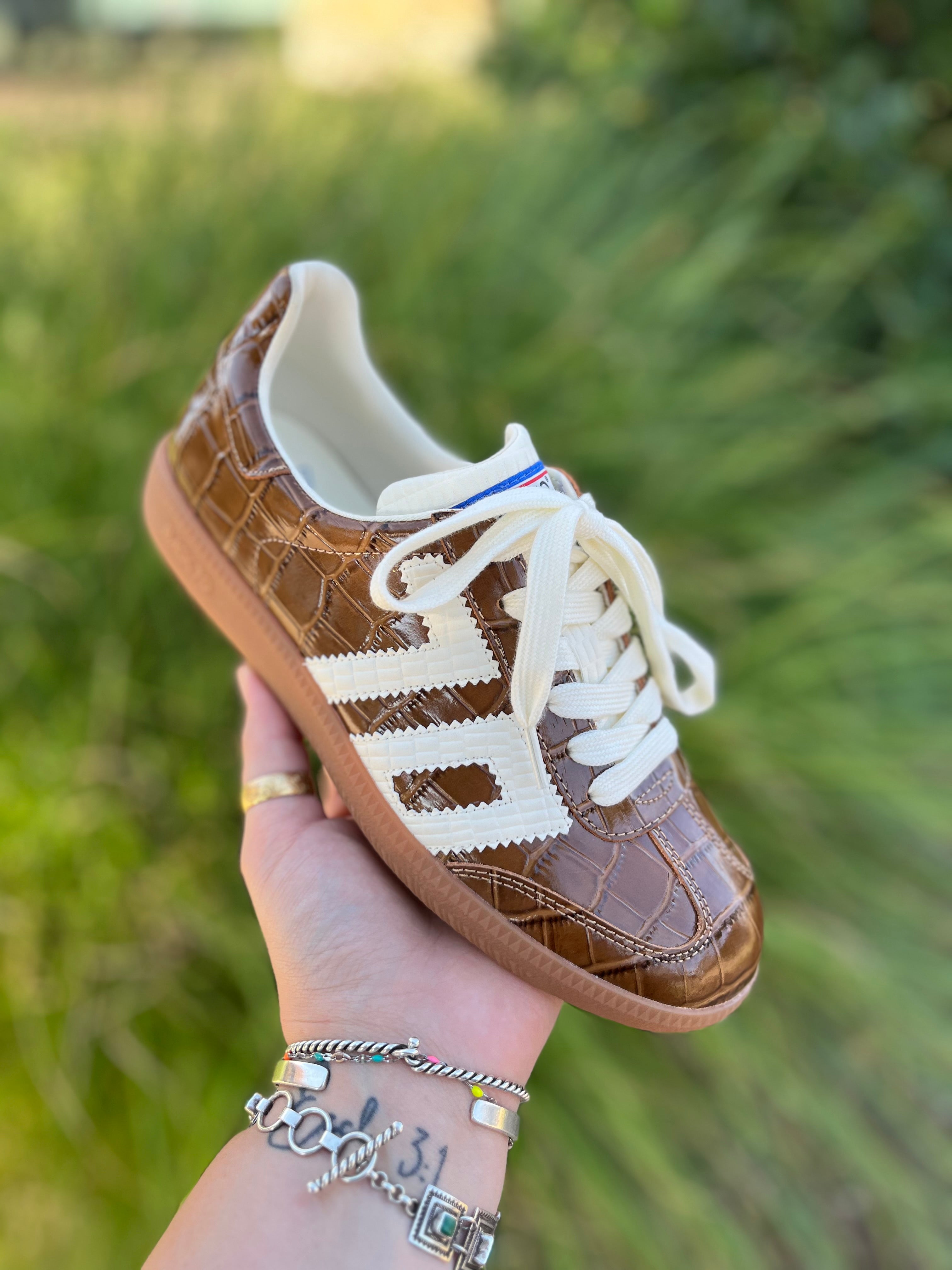 Cloud K - Brown Milk