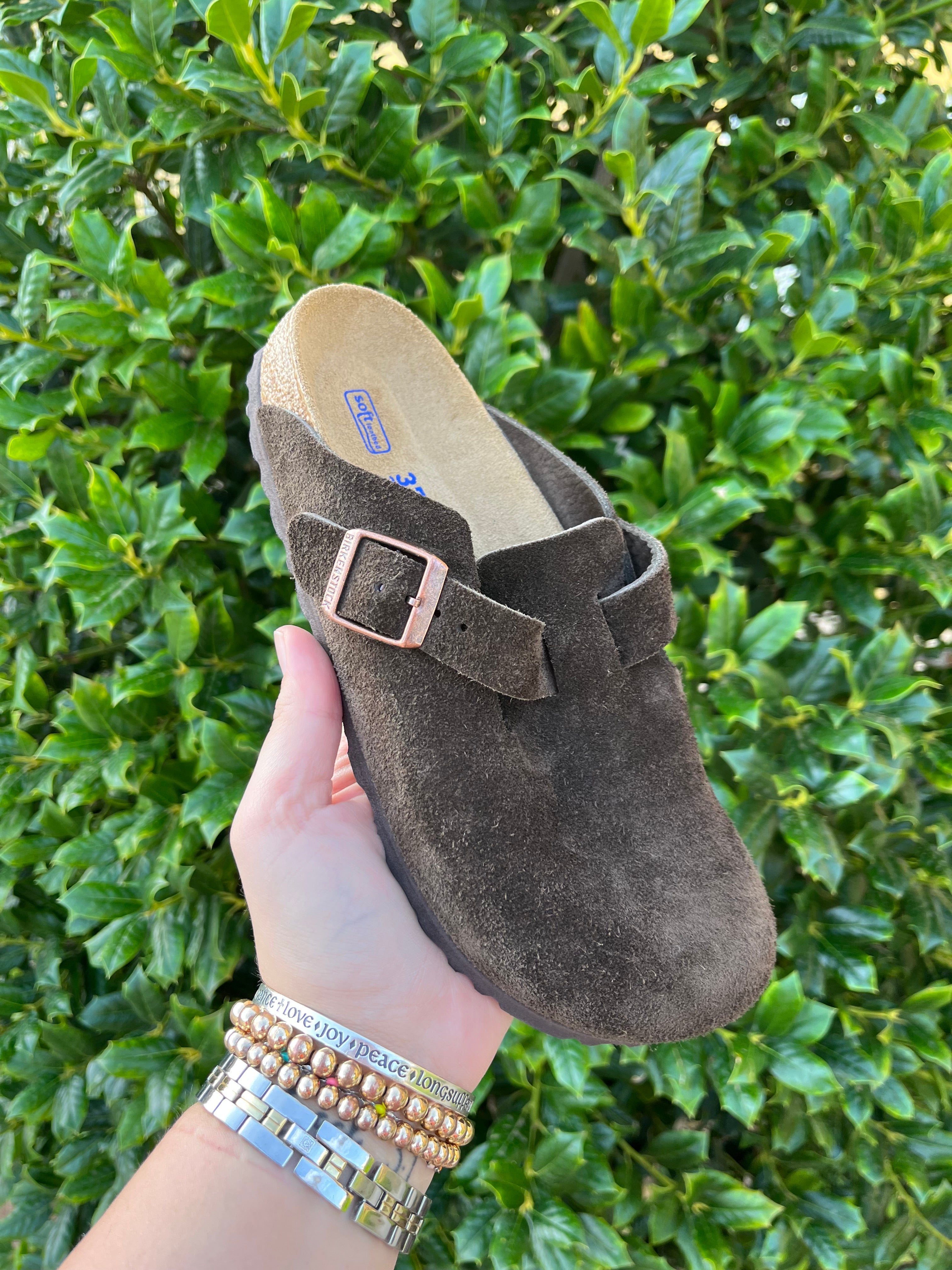 Boston Suede - Mocha