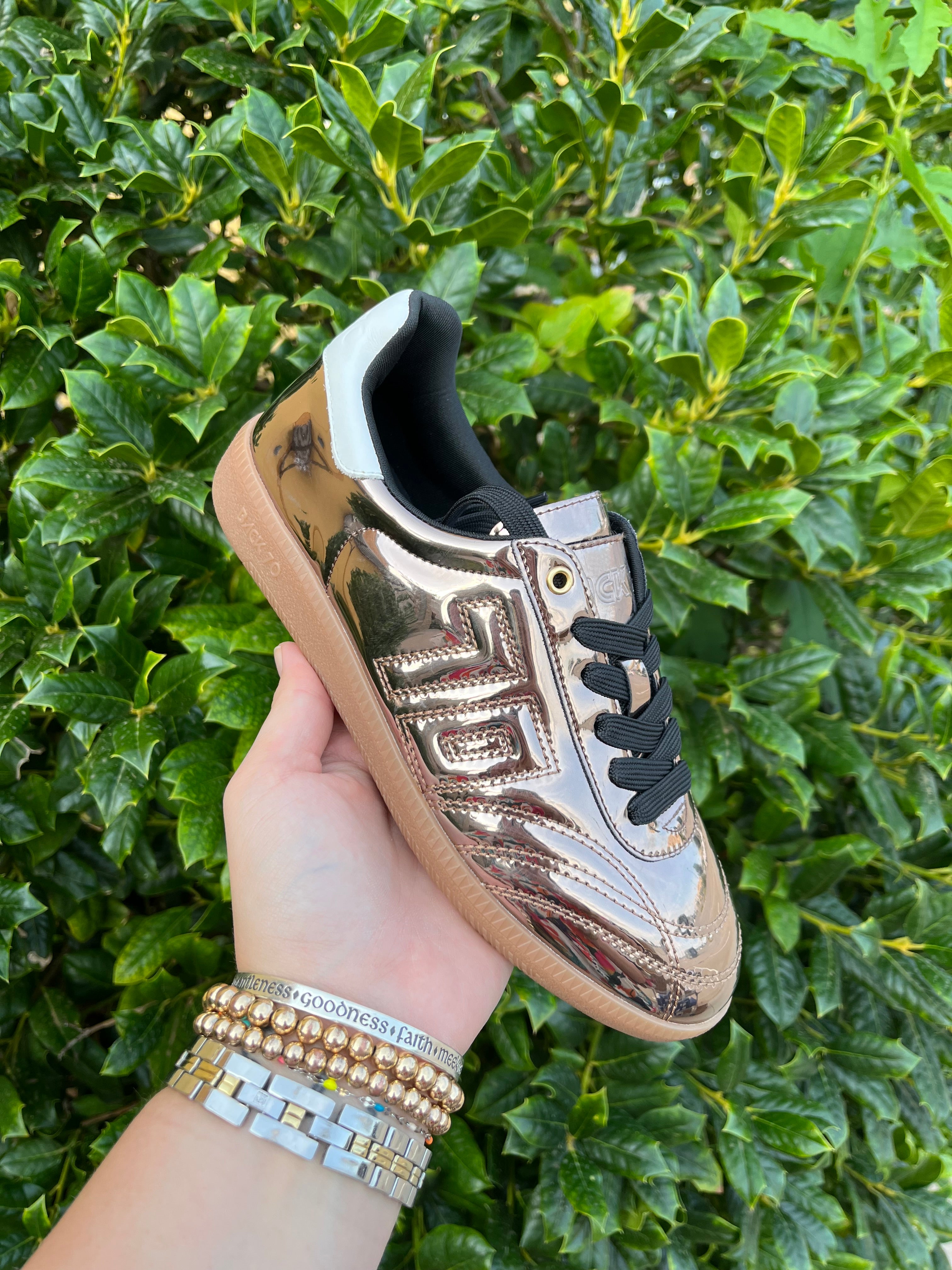 Back 70 - Fluffy - Gold, Silver, Bronze