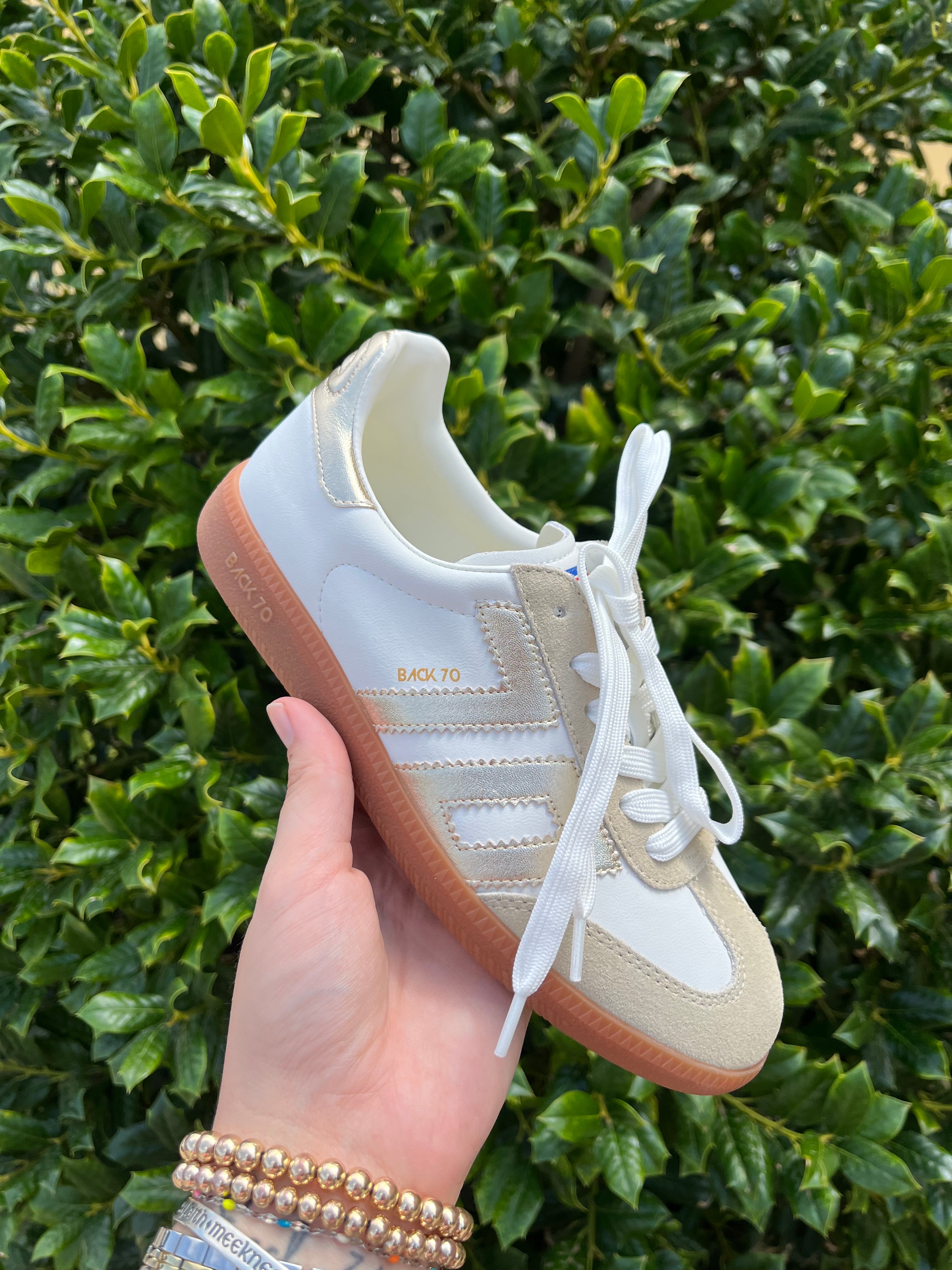 Back 70 - Cloud - Beige