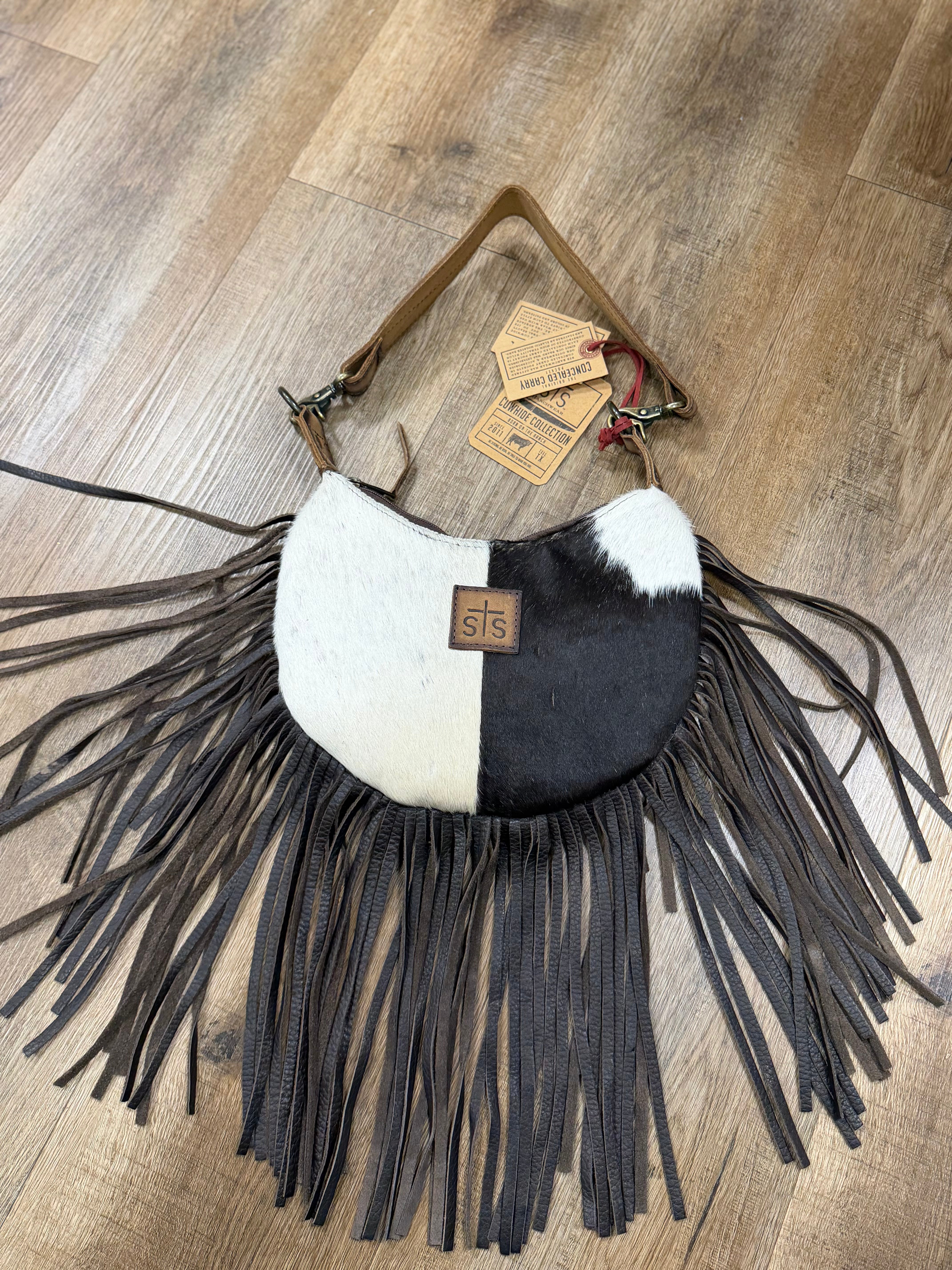 COWHIDE FRINDGE PURSE