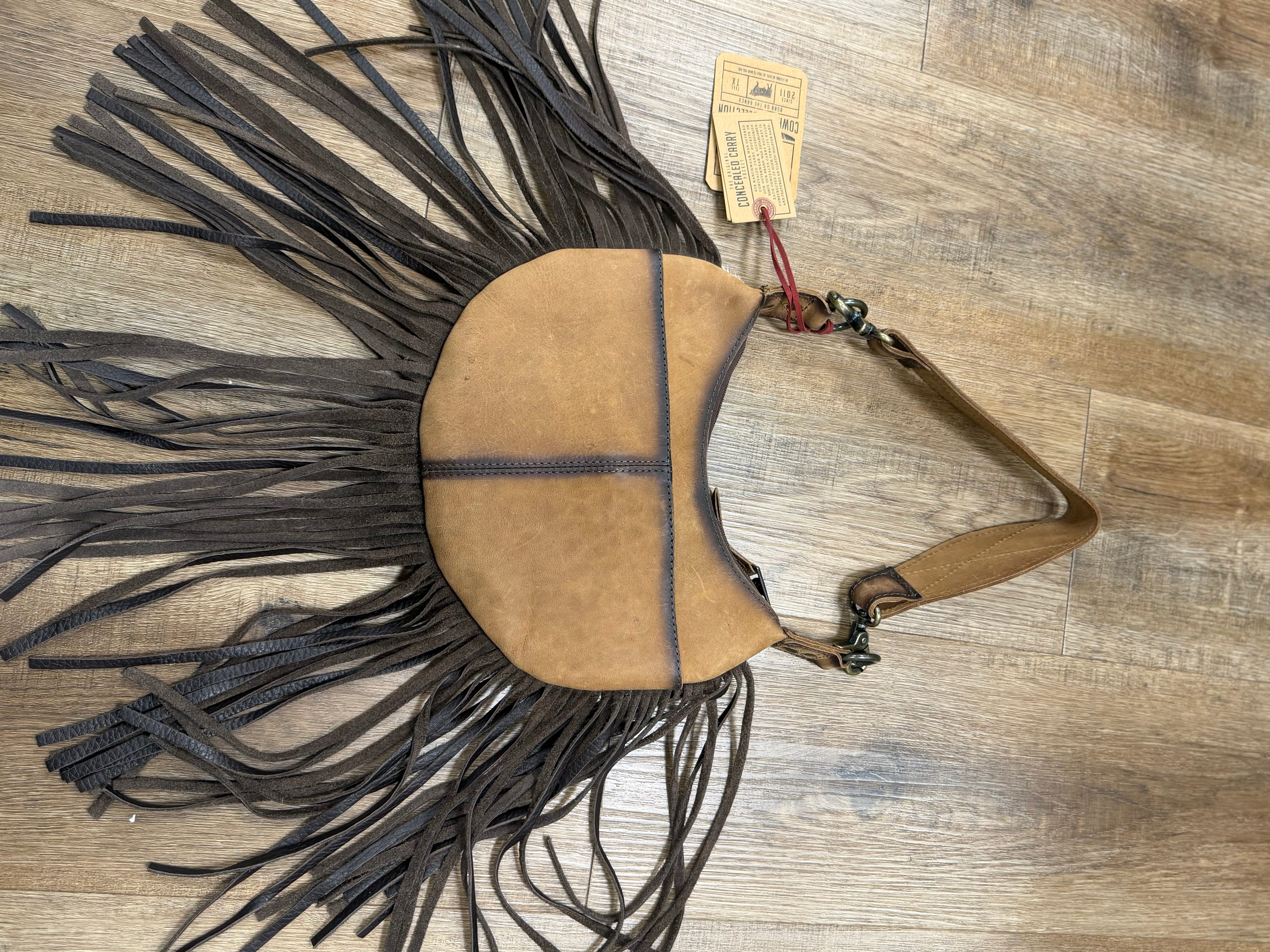 COWHIDE FRINDGE PURSE